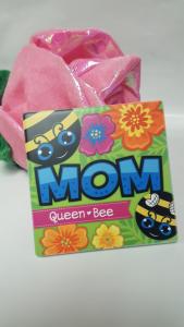 Mom Queen Bee A small world gift shop